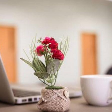 Airport Inn Gyogon Екстер'єр фото