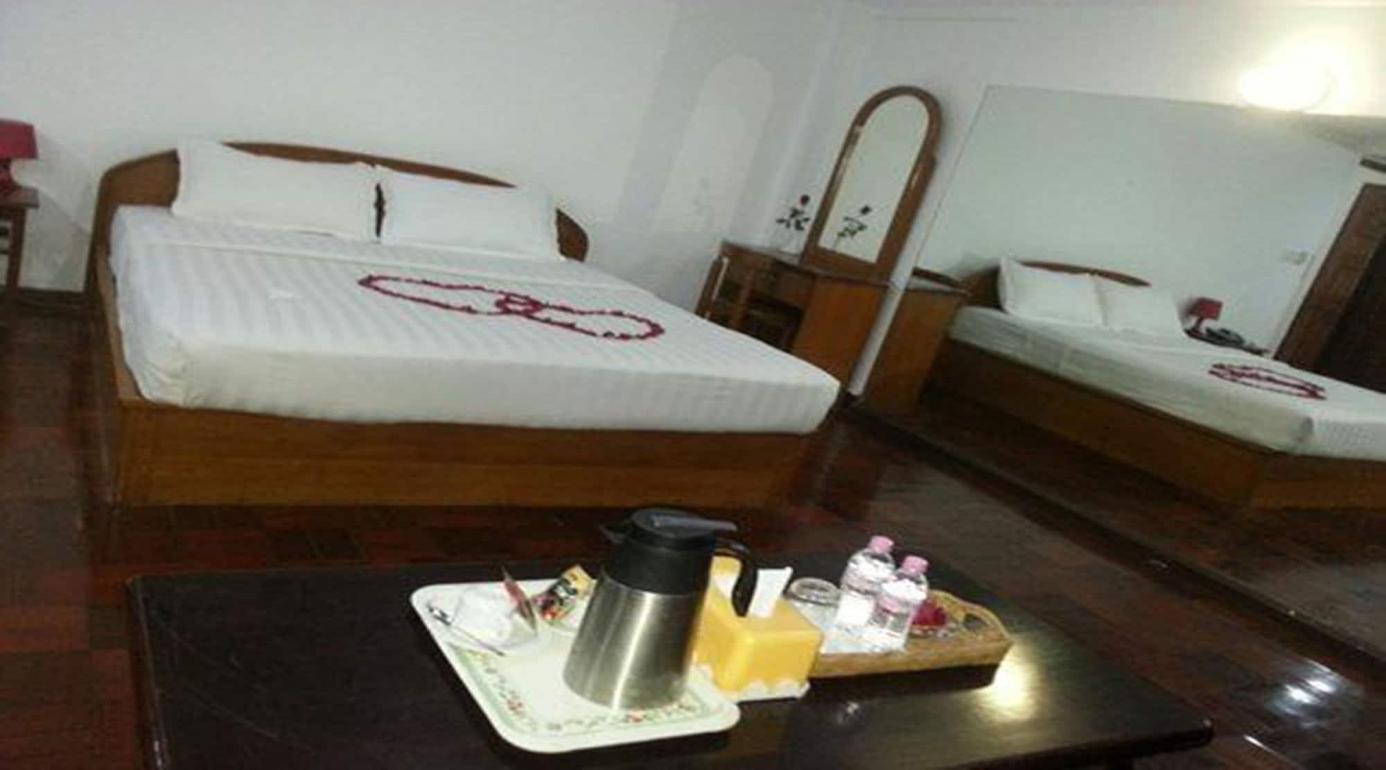 Airport Inn Gyogon Екстер'єр фото