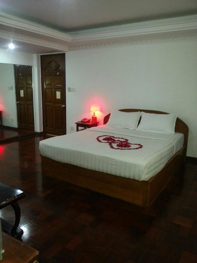 Airport Inn Gyogon Екстер'єр фото